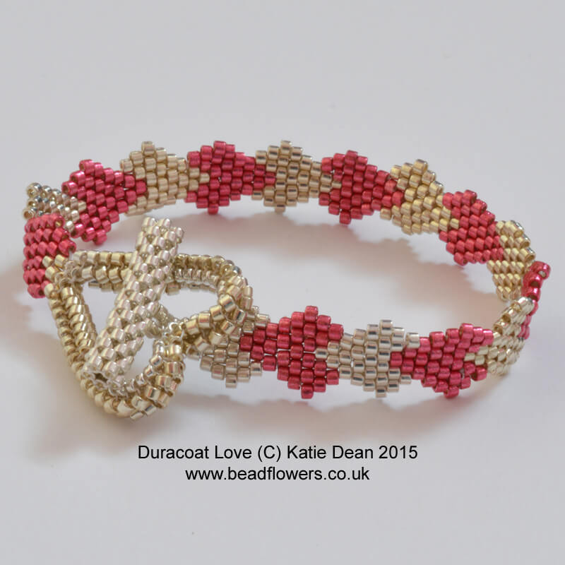 Valentine Beading Ideas, Heart Bracelet Pattern, Katie Dean, Beadflowers