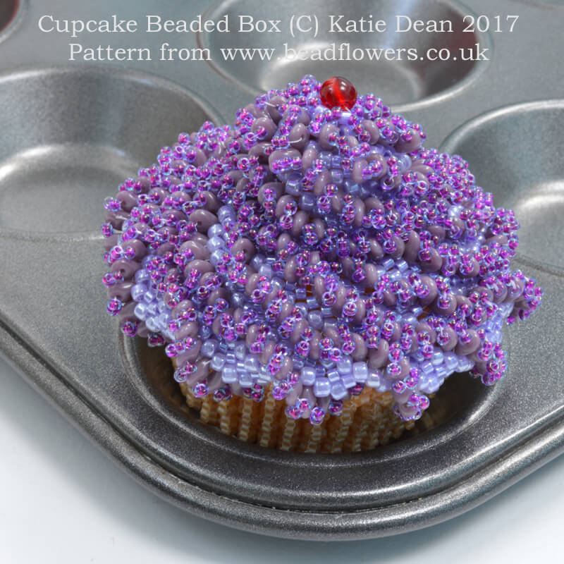 Cupcake Beaded Box Pattern, Katie Dean, Beadflowers, November Beading Project