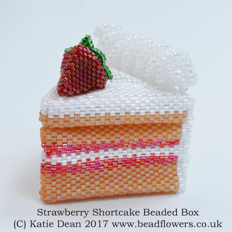 Strawberry Shortcake Beaded Box Pattern - Katie Dean - Beadflowers