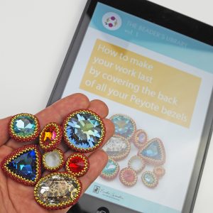 How to bead a cabochon, Katie Dean, Beadflowers